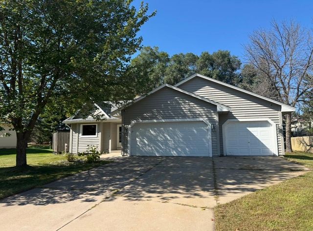 14778 Xkimo Street NW, Anoka, MN 55303