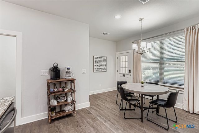 18803 Hogan Circle 14, Point Venture, TX 78645