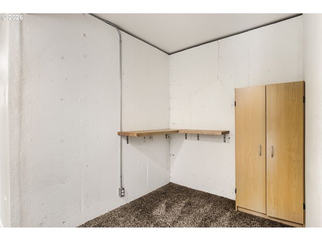 127 Nw ROYAL Ave, Gresham, OR 97030