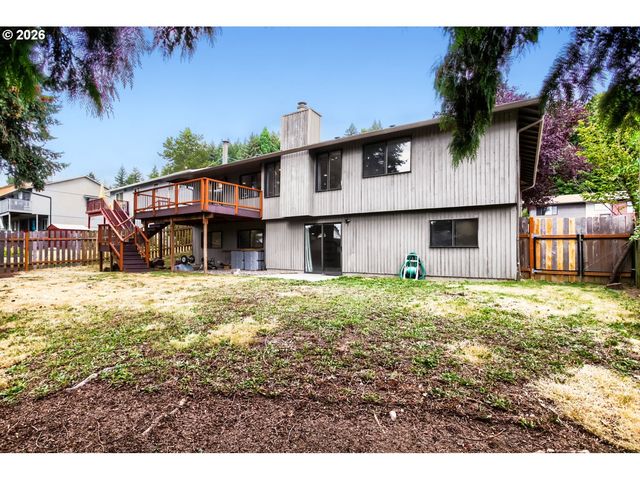 127 Nw ROYAL Ave, Gresham, OR 97030