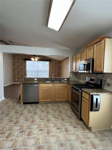 12412 CASTLEMAIN TRAIL, Orlando, FL 32828