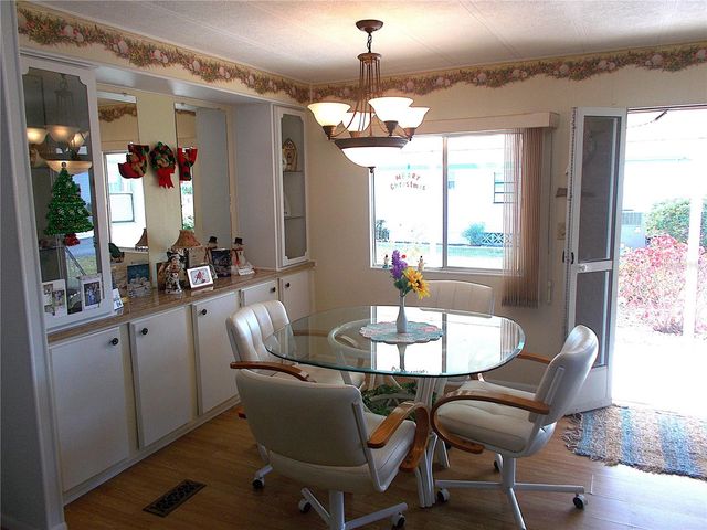 506 WALNUT CIRCLE, Venice, FL 34285