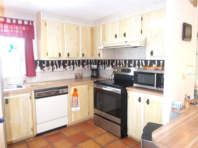 506 WALNUT CIRCLE, Venice, FL 34285