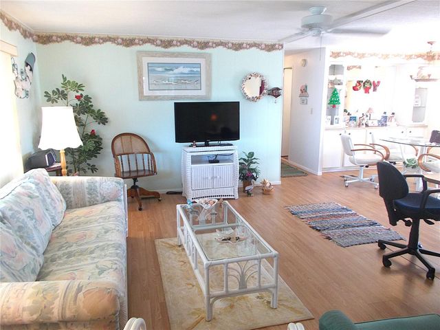 506 WALNUT CIRCLE, Venice, FL 34285