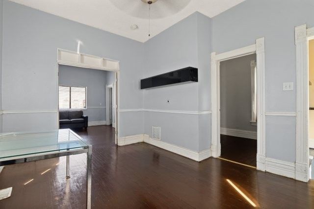 3609 S California Avenue, Chicago, IL 60632