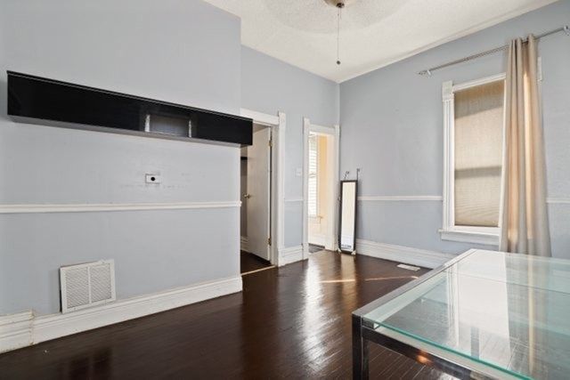 3609 S California Avenue, Chicago, IL 60632