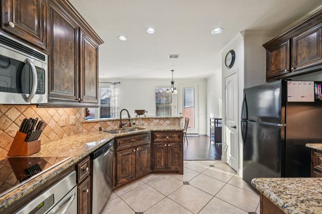 319 Phoebe, Allen, TX 75013