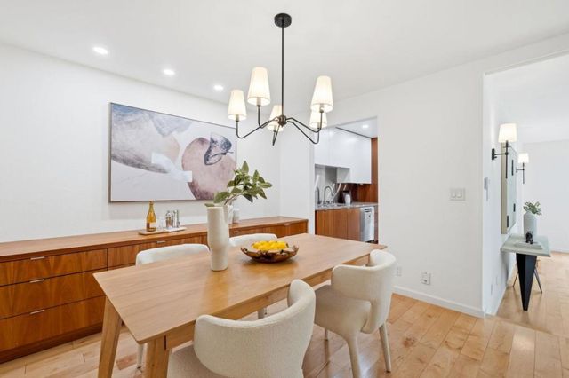 632 Sand Hill Circle, Menlo Park, CA 94025