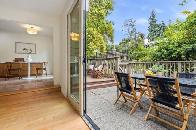 632 Sand Hill Circle, Menlo Park, CA 94025