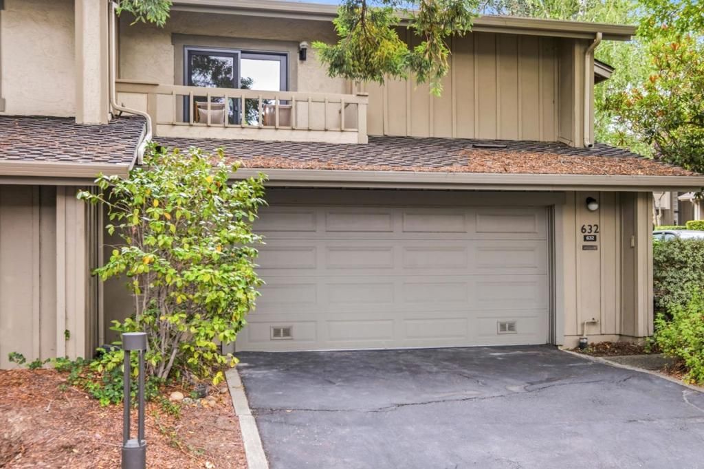 Image 31 of property listing at 632 Sand Hill Circle, Menlo Park, CA 94025