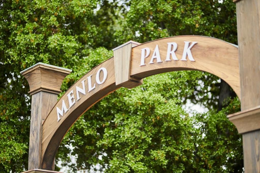 Image 47 of property listing at 632 Sand Hill Circle, Menlo Park, CA 94025