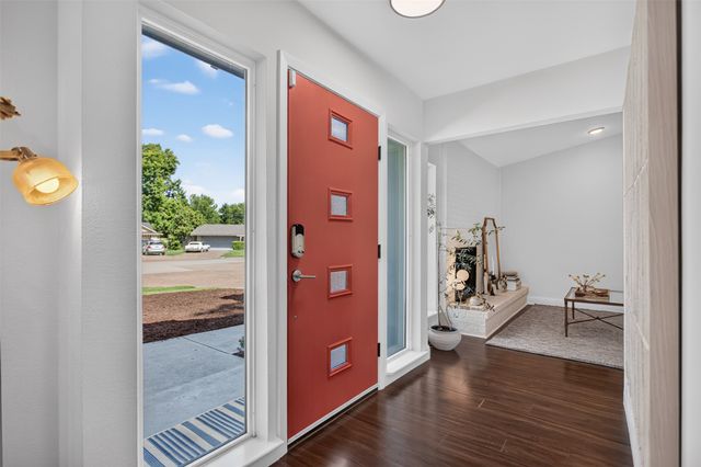 2714 Felicia Court, Dallas, TX 75228