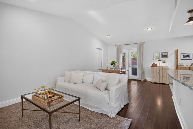 2714 Felicia Court, Dallas, TX 75228