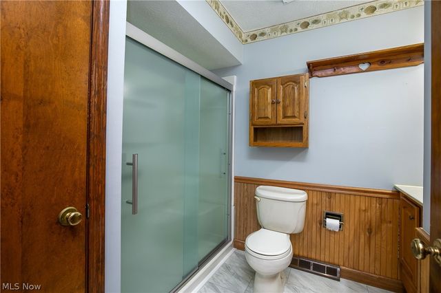 4319 Ridge Road, Cortland, OH 44410