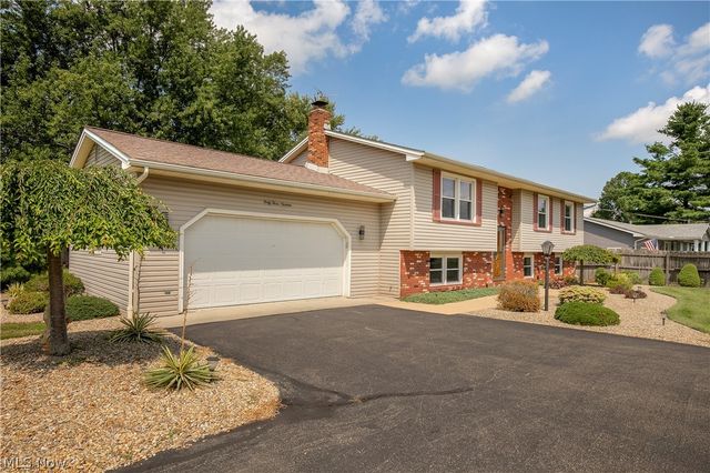 4319 Ridge Road, Cortland, OH 44410