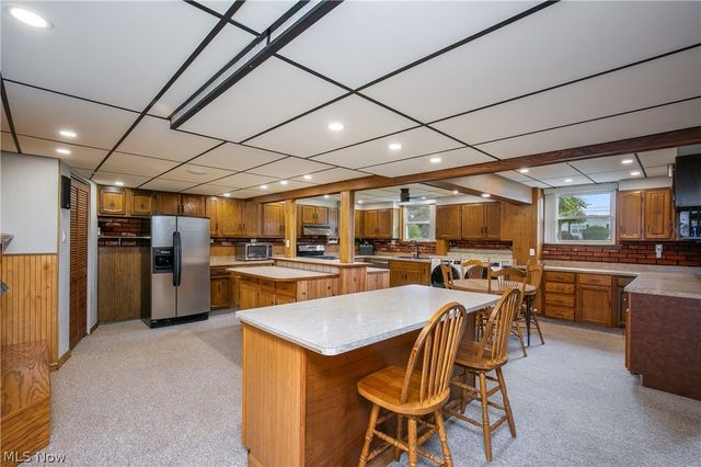 4319 Ridge Road, Cortland, OH 44410