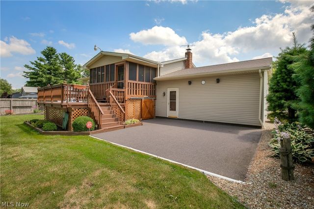 4319 Ridge Road, Cortland, OH 44410