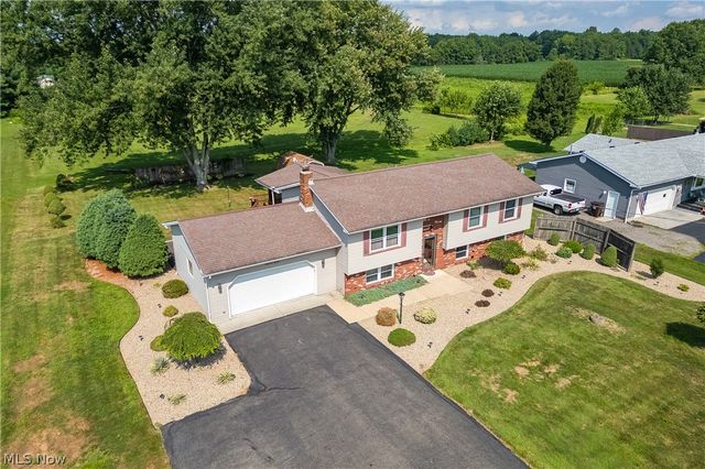 4319 Ridge Road, Cortland, OH 44410