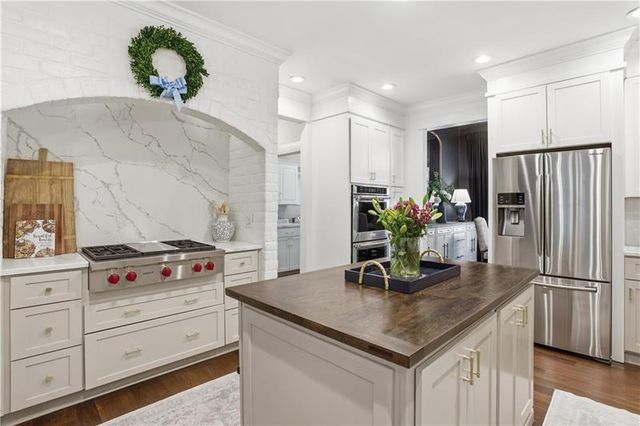 4680 Gilhams Rd, Roswell, GA 30075