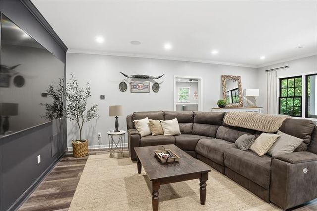 4680 Gilhams Rd, Roswell, GA 30075