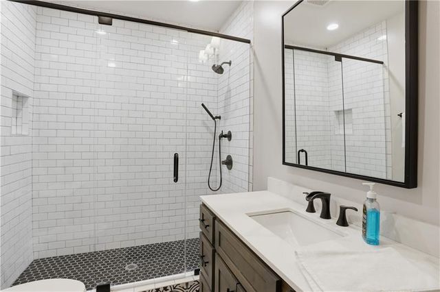 4680 Gilhams Rd, Roswell, GA 30075