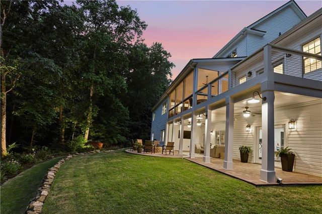 4680 Gilhams Rd, Roswell, GA 30075