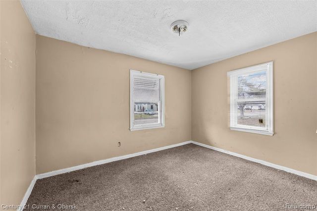 8468 Minock Street, Detroit, MI 48228