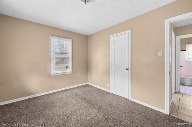 8468 Minock Street, Detroit, MI 48228