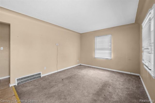 8468 Minock Street, Detroit, MI 48228