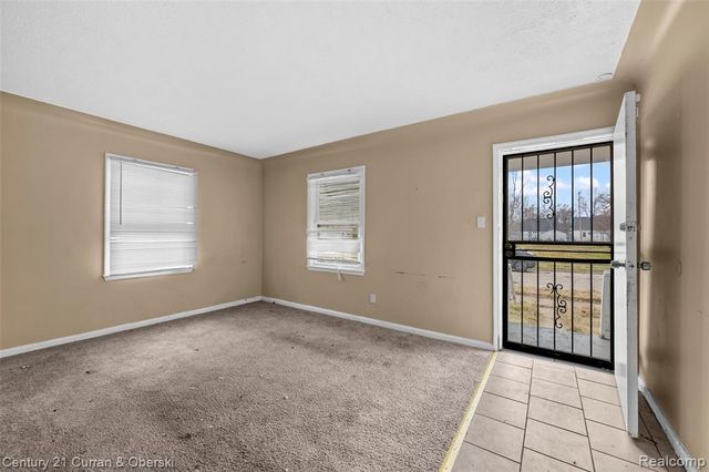 8468 Minock Street, Detroit, MI 48228