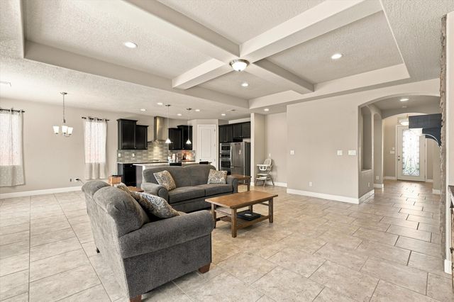 1632 Roble Drive SE, Rio Rancho, NM 87124
