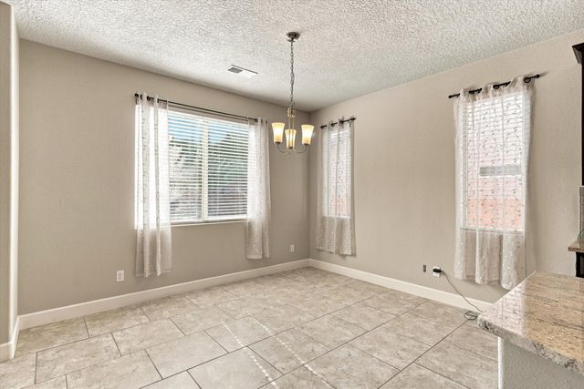 1632 Roble Drive SE, Rio Rancho, NM 87124