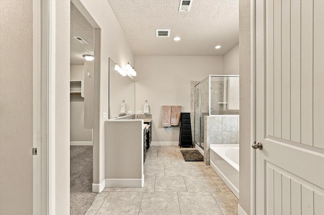 1632 Roble Drive SE, Rio Rancho, NM 87124