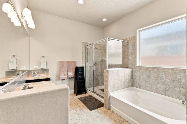 1632 Roble Drive SE, Rio Rancho, NM 87124