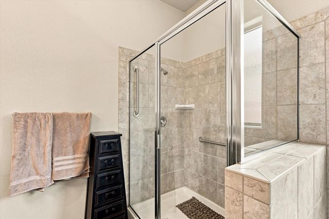 1632 Roble Drive SE, Rio Rancho, NM 87124