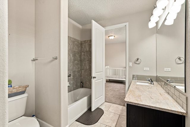 1632 Roble Drive SE, Rio Rancho, NM 87124