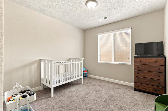 1632 Roble Drive SE, Rio Rancho, NM 87124