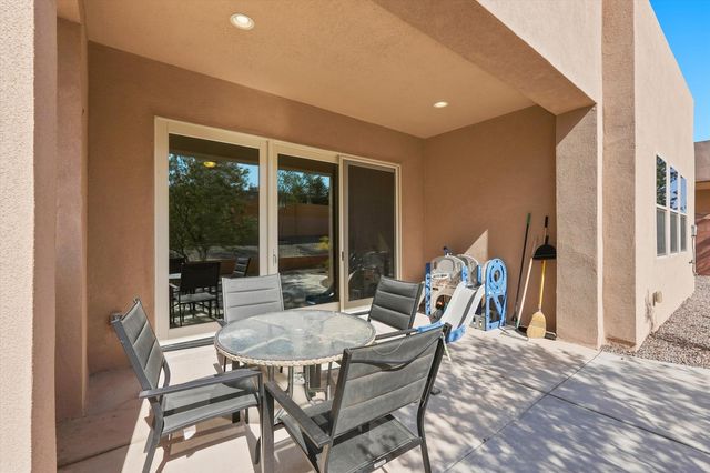 1632 Roble Drive SE, Rio Rancho, NM 87124