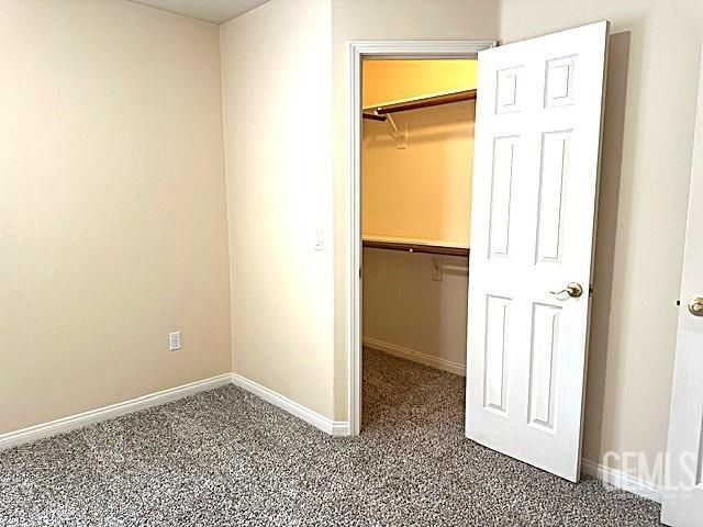 10415 Attleboro Avenue, Bakersfield, CA 93311