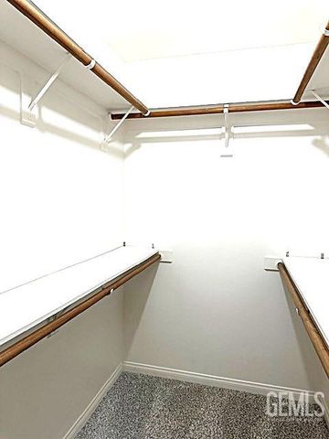 10415 Attleboro Avenue, Bakersfield, CA 93311