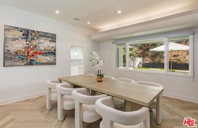 502 Evelyn Place, Beverly Hills, CA 90210