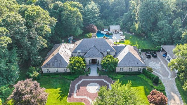 45 Wolver Hollow Road, Upper Brookville, NY 11545