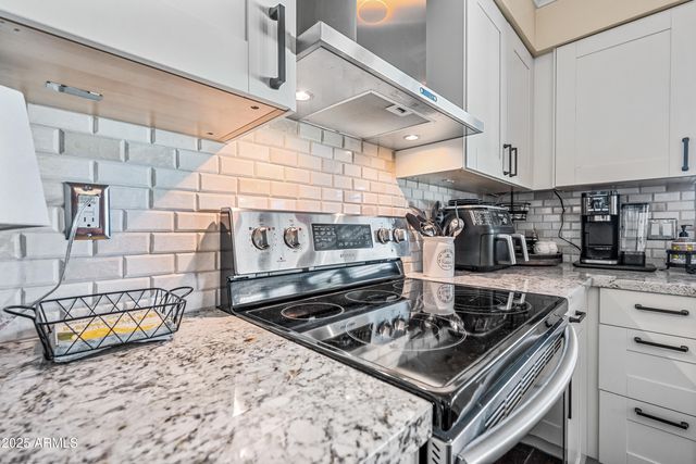 5972 N 83RD Street, Scottsdale, AZ 85250