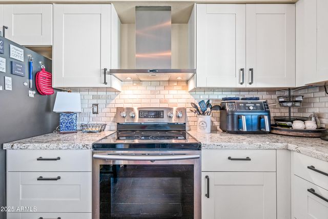 5972 N 83RD Street, Scottsdale, AZ 85250