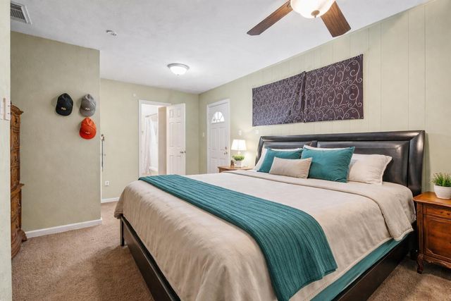 316 Avenue B, La Marque, TX 77568