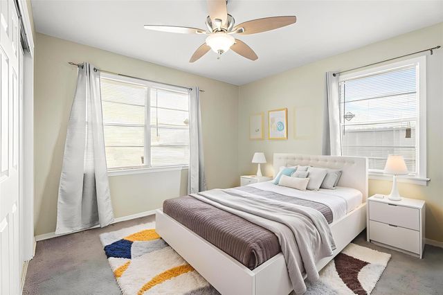 316 Avenue B, La Marque, TX 77568