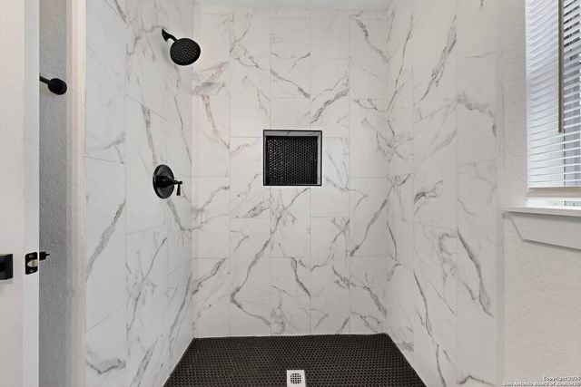 1334 W Theo Ave, San Antonio, TX 78225