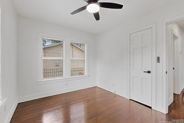 1334 W Theo Ave, San Antonio, TX 78225