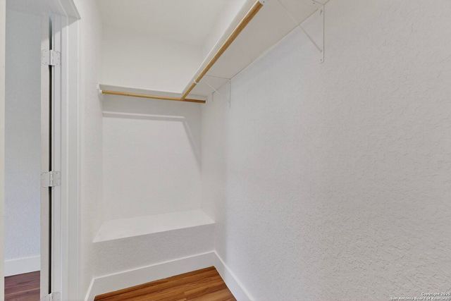 1334 W Theo Ave, San Antonio, TX 78225