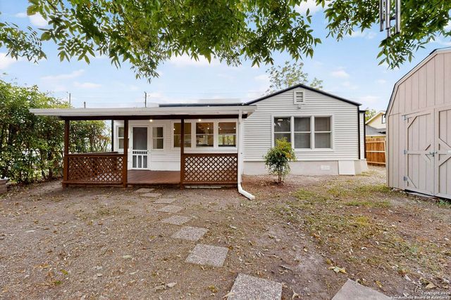 1334 W Theo Ave, San Antonio, TX 78225